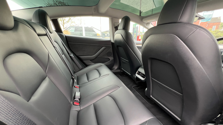 Tesla Model 3 Performance AWD 4dr [Performance Upgrade] Auto Electric Saloon